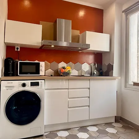 Le Ferry By Apirent #central #climatisation #balcon Appartement