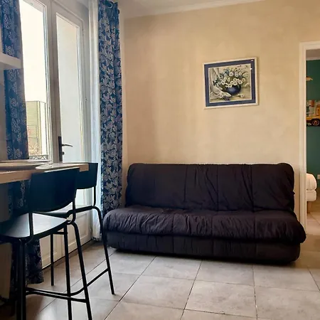 Le Ferry By Apirent #central #climatisation #balcon Appartement