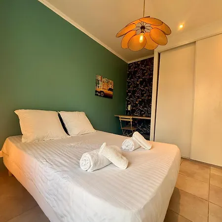 Le Ferry By Apirent #central #climatisation #balcon Appartement